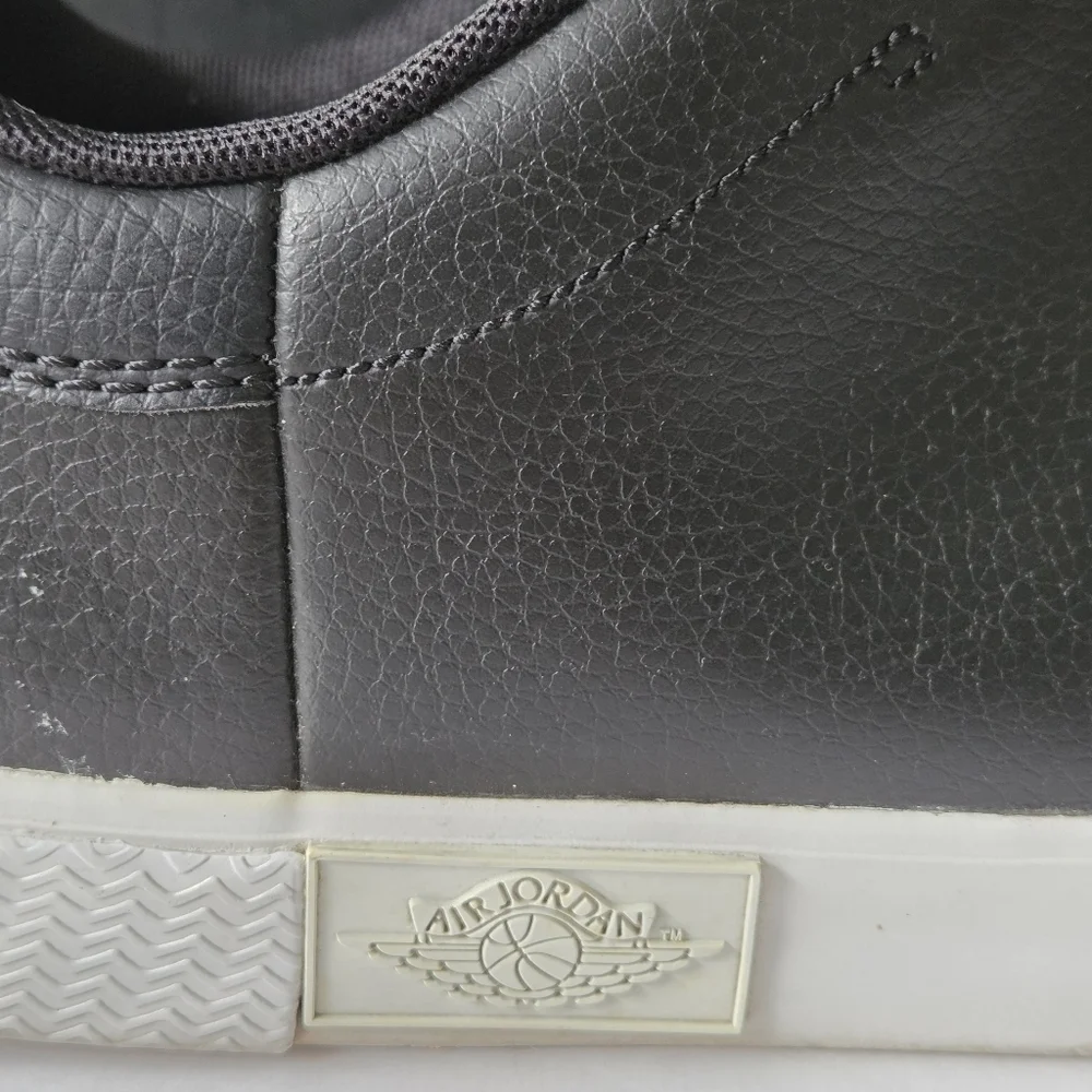 Air Jordan V.5 Grown Low Black/White